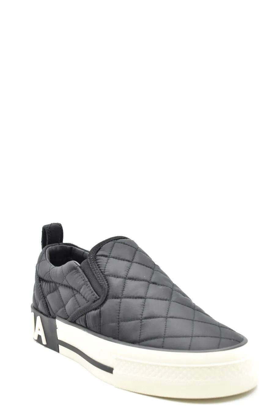 Dolce & Gabbana Round Toe Quilted Sneakers
